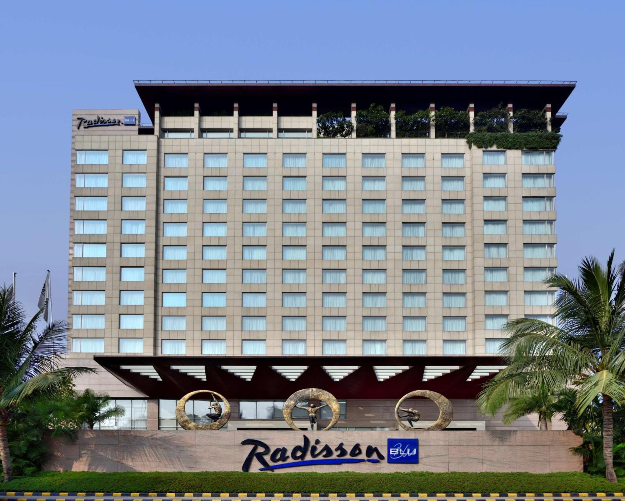 Radisson Blu Hotel, Indore Exterior foto